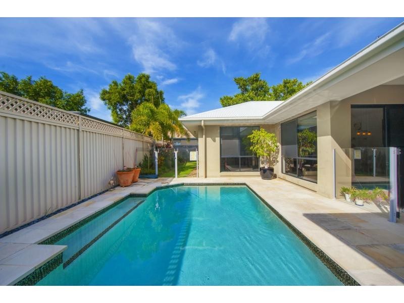 30 Southaven Drive, Helensvale QLD 4212