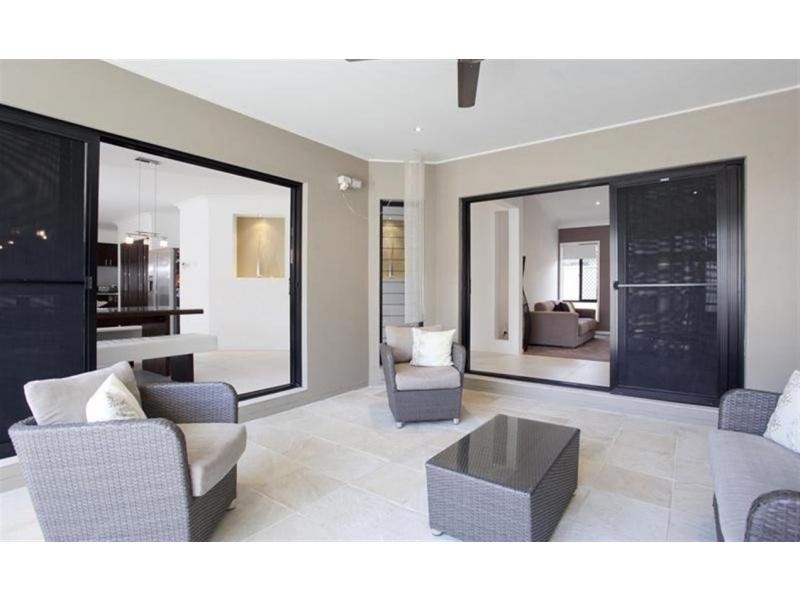 30 Southaven Drive, Helensvale QLD 4212