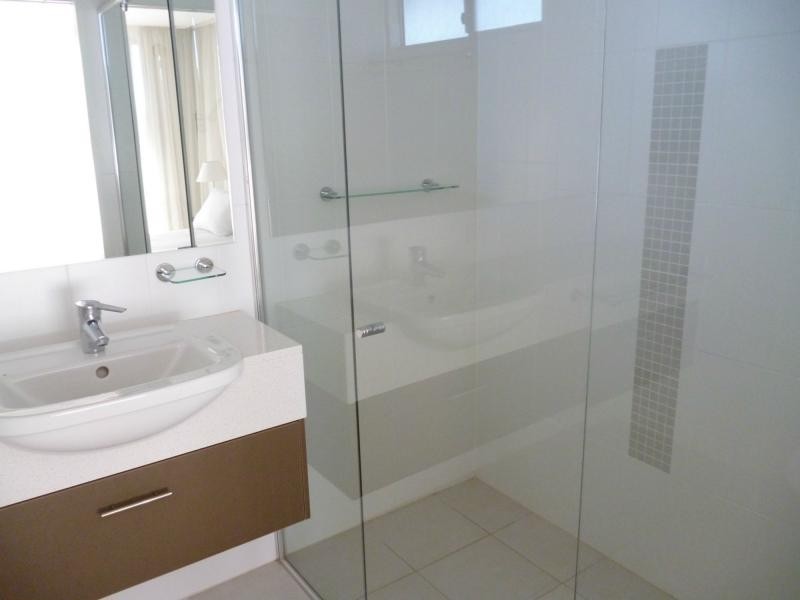 Hope Island QLD 4212