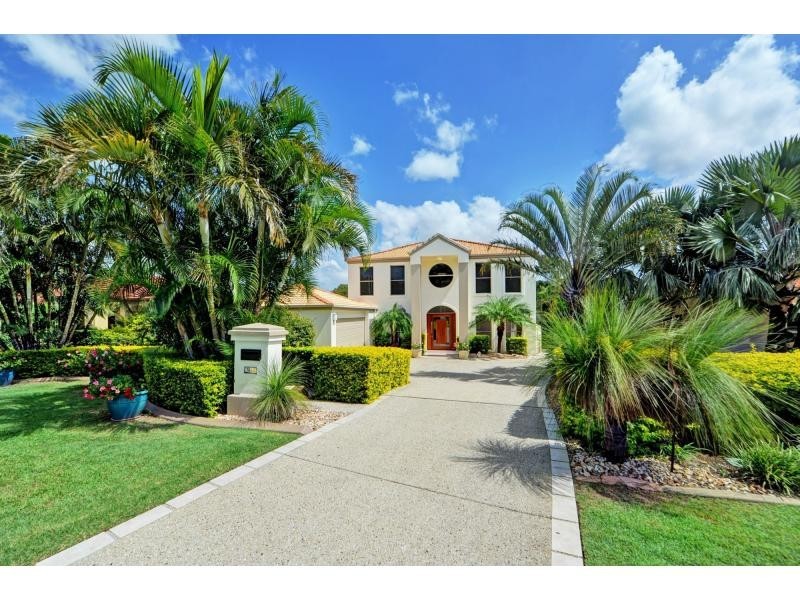 3146 Riverleigh Drive, Hope Island QLD 4212