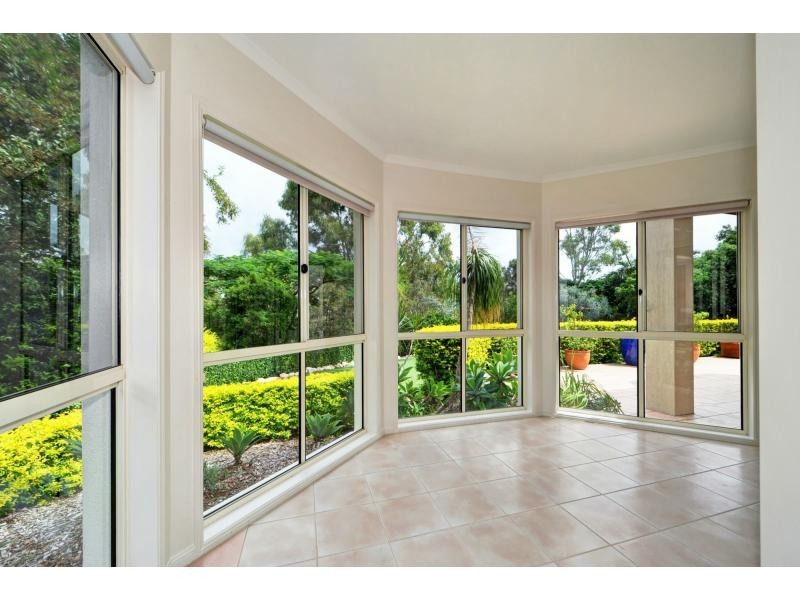 3146 Riverleigh Drive, Hope Island QLD 4212