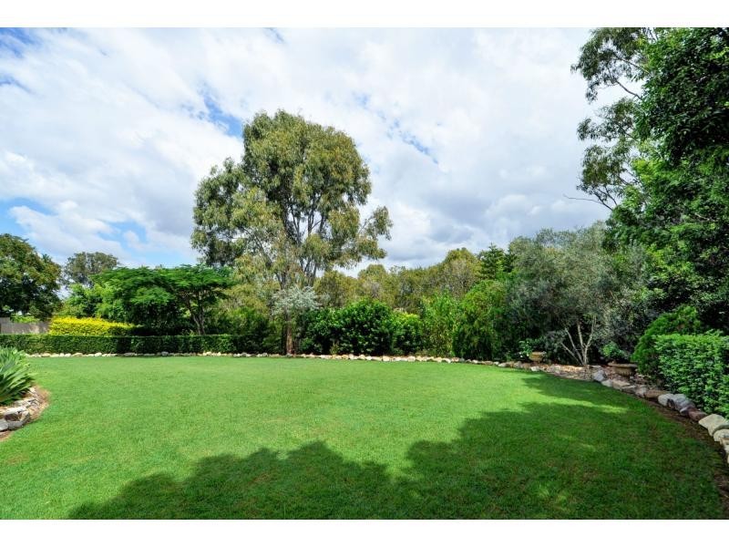 3146 Riverleigh Drive, Hope Island QLD 4212