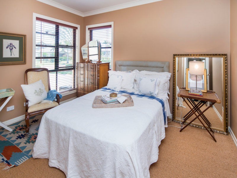 2003 Beaufort Way, Hope Island QLD 4212