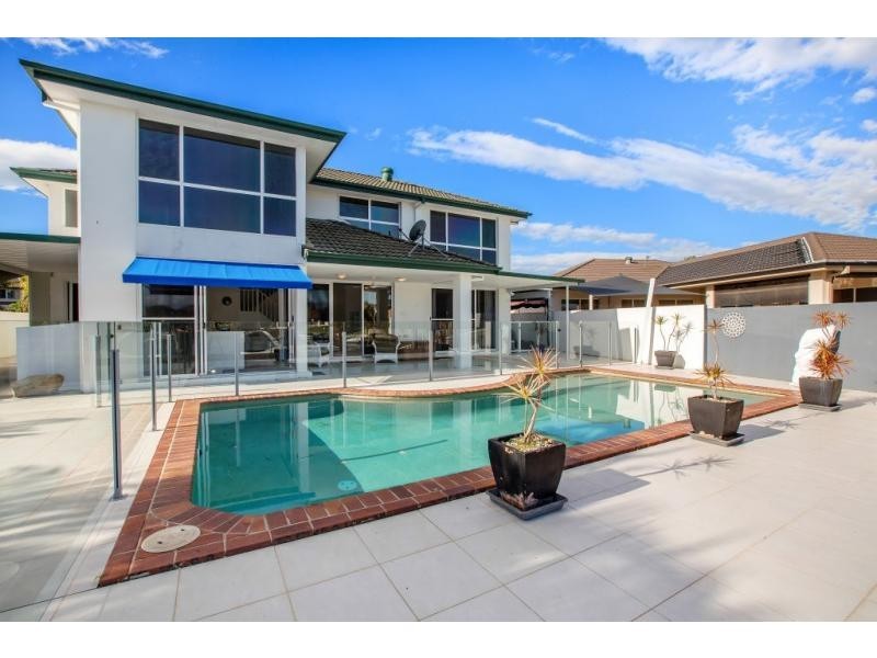 6 Prospertiy Drive, Helensvale QLD 4212