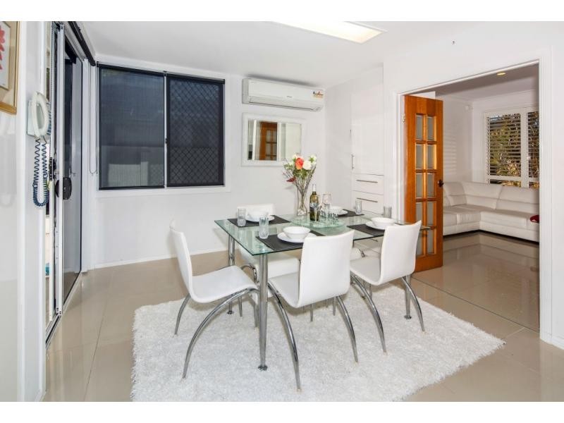 6 Prospertiy Drive, Helensvale QLD 4212