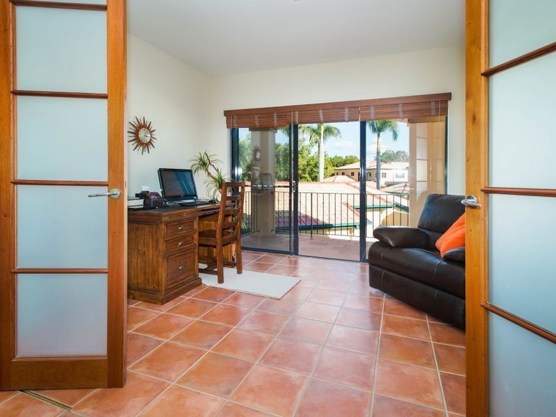 3251 Palladian Drive, Hope Island QLD 4212