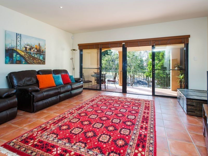 3251 Palladian Drive, Hope Island QLD 4212