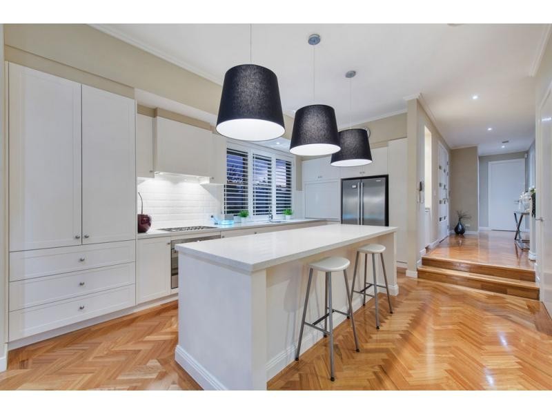 6137 Bolsena Circuit, Hope Island QLD 4212