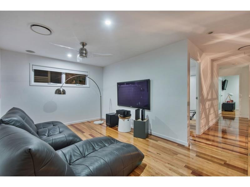 58 Harbour Rise, Hope Island QLD 4212