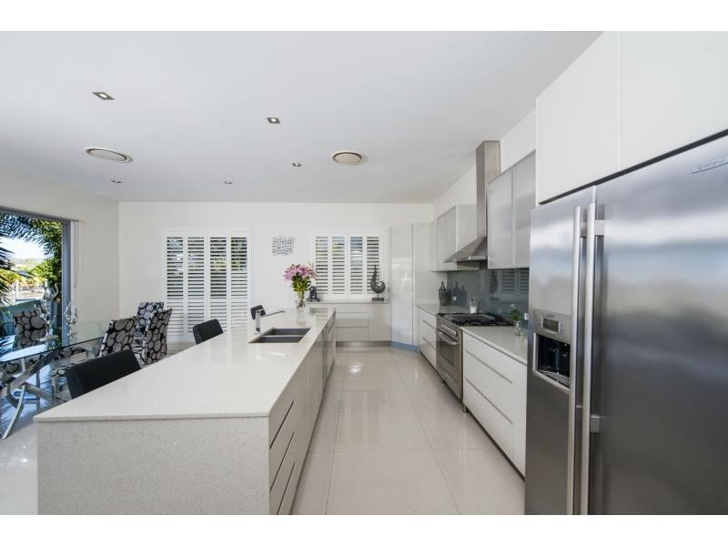 55 Southaven Drive, Riverlinks, Helensvale QLD 4212