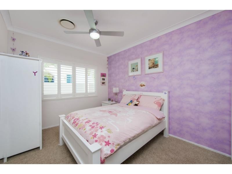 55 Southaven Drive, Riverlinks, Helensvale QLD 4212