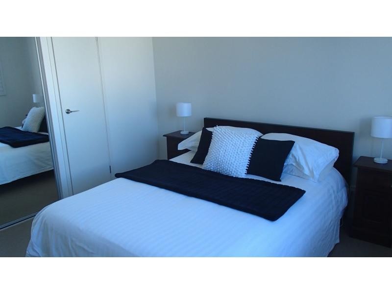 Hope Island QLD 4212