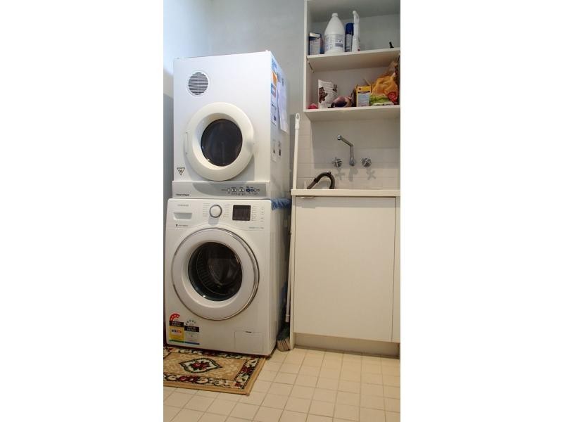 Hope Island QLD 4212