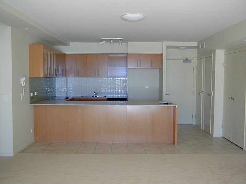 Hope Island QLD 4212