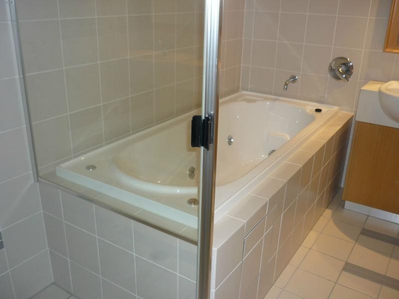 Hope Island QLD 4212