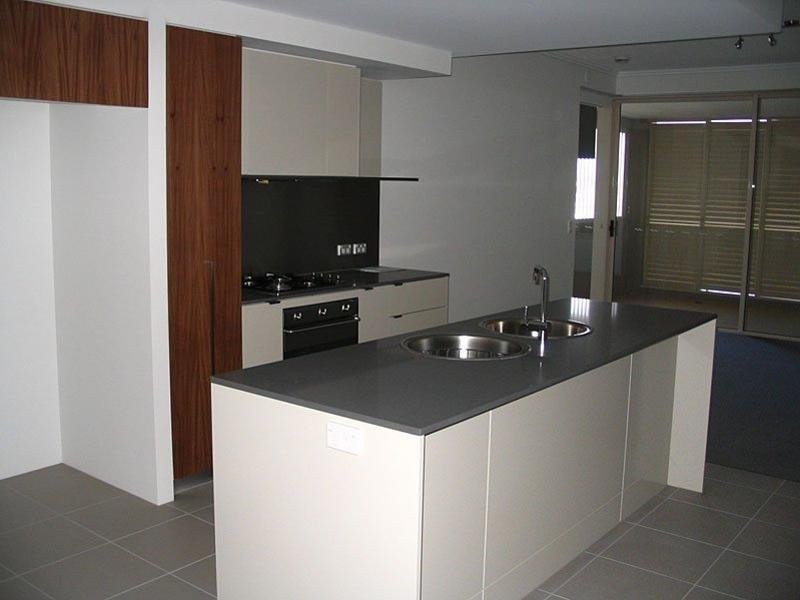 Hope Island QLD 4212