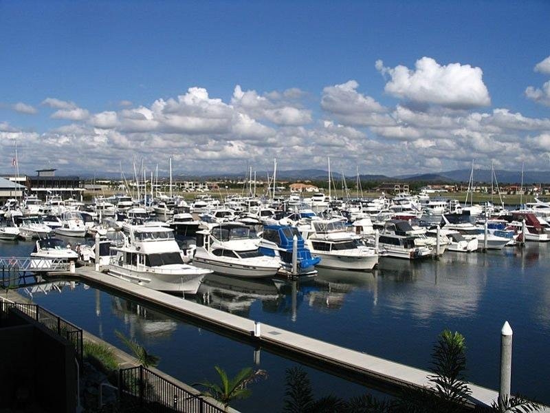 Hope Island QLD 4212