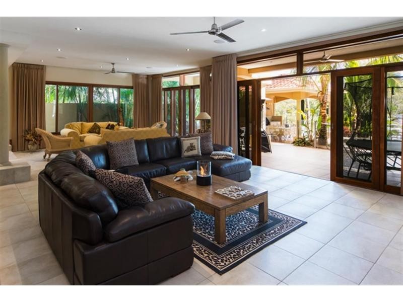 2580 Gracemere Circuit North, Hope Island QLD 4212