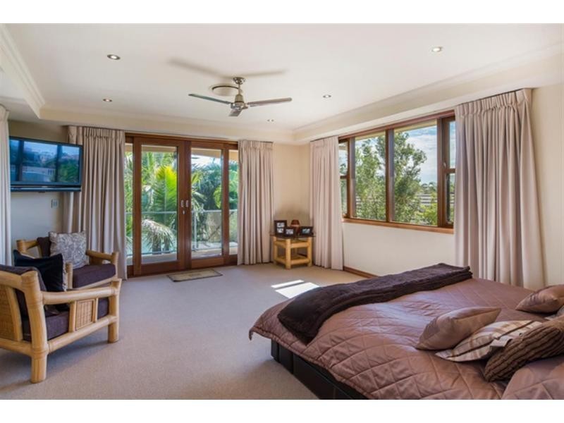 2580 Gracemere Circuit North, Hope Island QLD 4212
