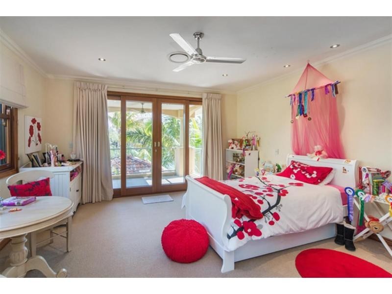 2580 Gracemere Circuit North, Hope Island QLD 4212