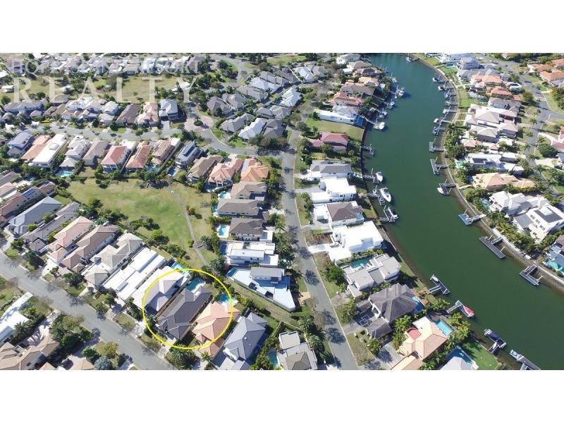 2560 Cressbrook Drive, Hope Island QLD 4212
