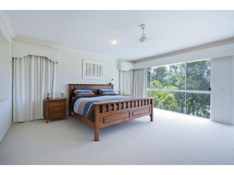 29 Champagne Boulevard, Helensvale QLD 4212