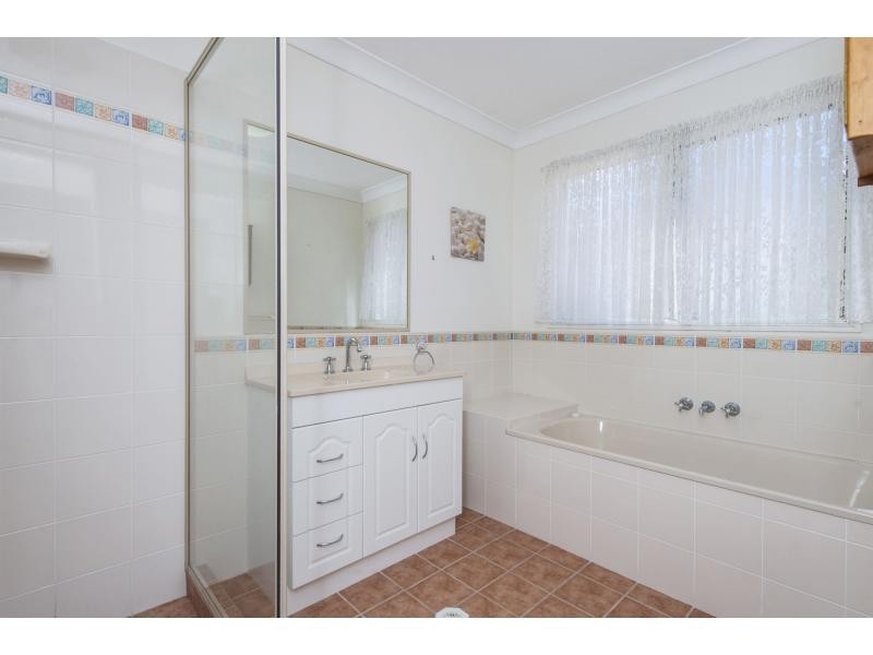 31 Capricorn Drive, Pacific Pines QLD 4211