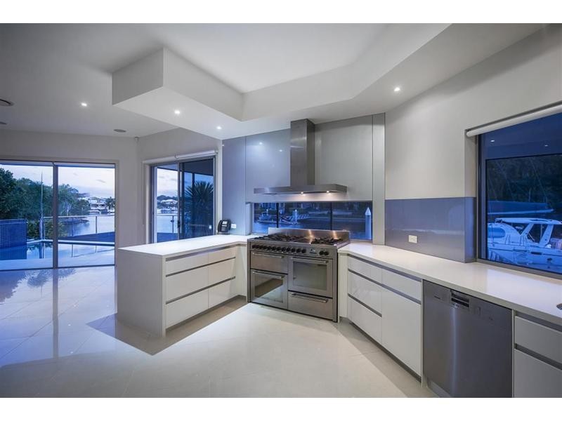 13 Rival Lane, Coomera Waters QLD 4209