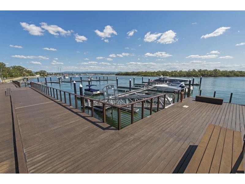 2304/1 Marina Promenade, Paradise Point QLD 4216