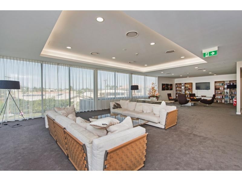 2304/1 Marina Promenade, Paradise Point QLD 4216