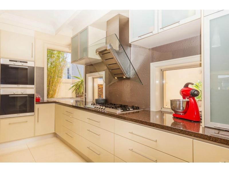 2124 The Circle, Hope Island QLD 4212