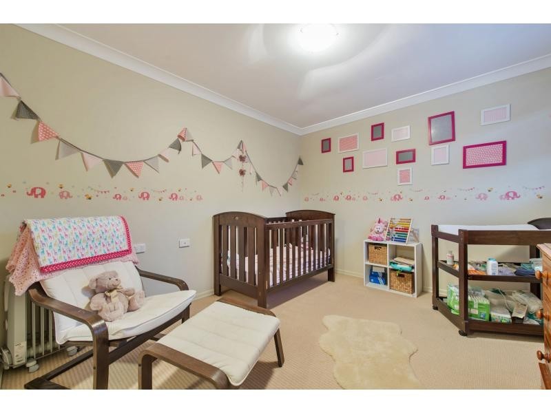 525 Oyster Cove Promenade, Helensvale QLD 4212