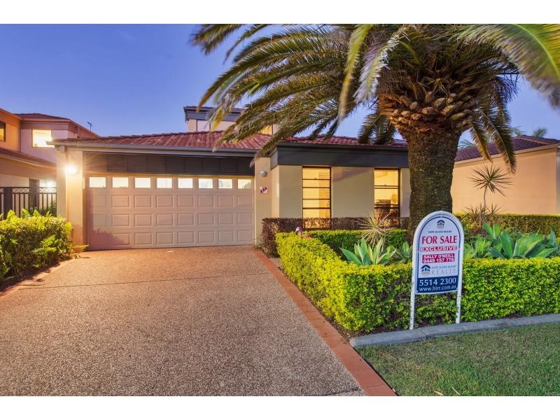 525 Oyster Cove Promenade, Helensvale QLD 4212