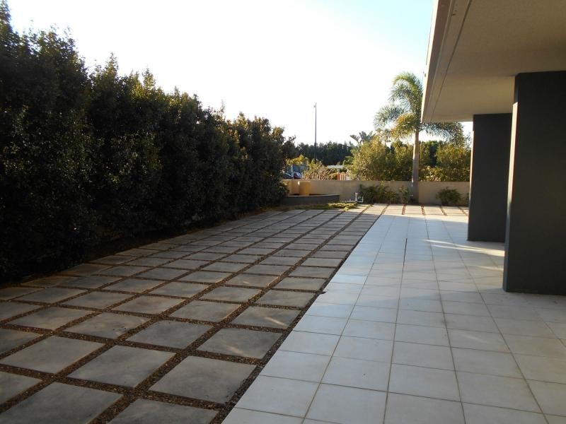 Hope Island QLD 4212