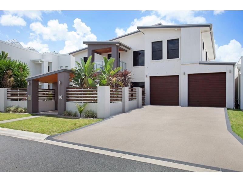 10 Harbourvue Court, Helensvale QLD 4212