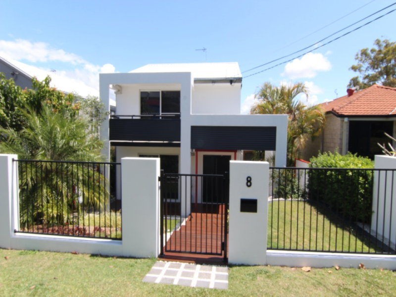 8 Buliti Street, Hope Island QLD 4212