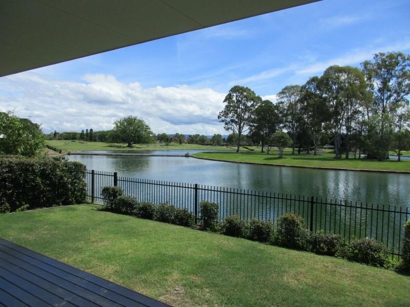 Hope Island QLD 4212