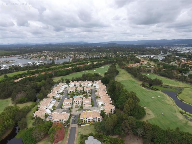 8846 Magnolia Drive, Hope Island QLD 4212