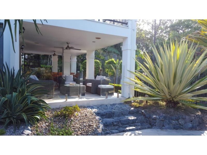 18 Katinka Circuit, Coomera Waters QLD 4209