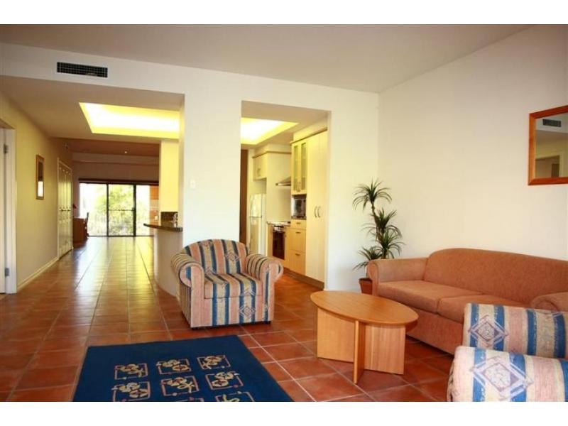 Hope Island QLD 4212