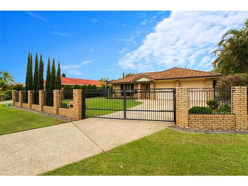 7 Saltwater Terrace, Helensvale QLD 4212