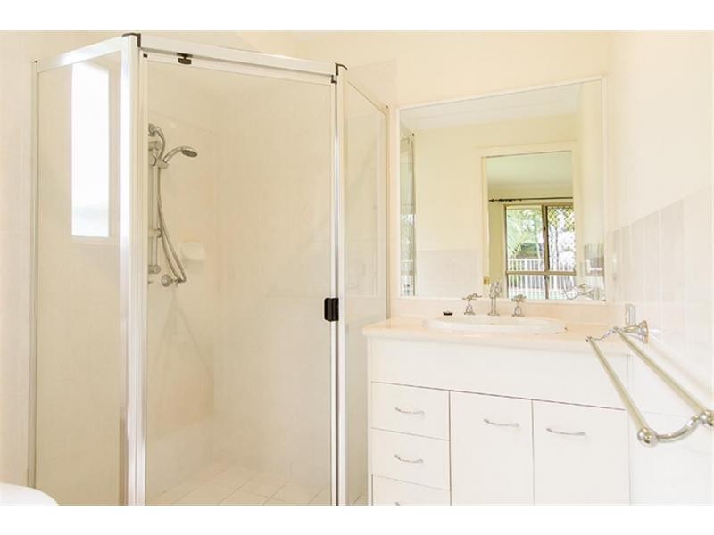 7 Saltwater Terrace, Helensvale QLD 4212