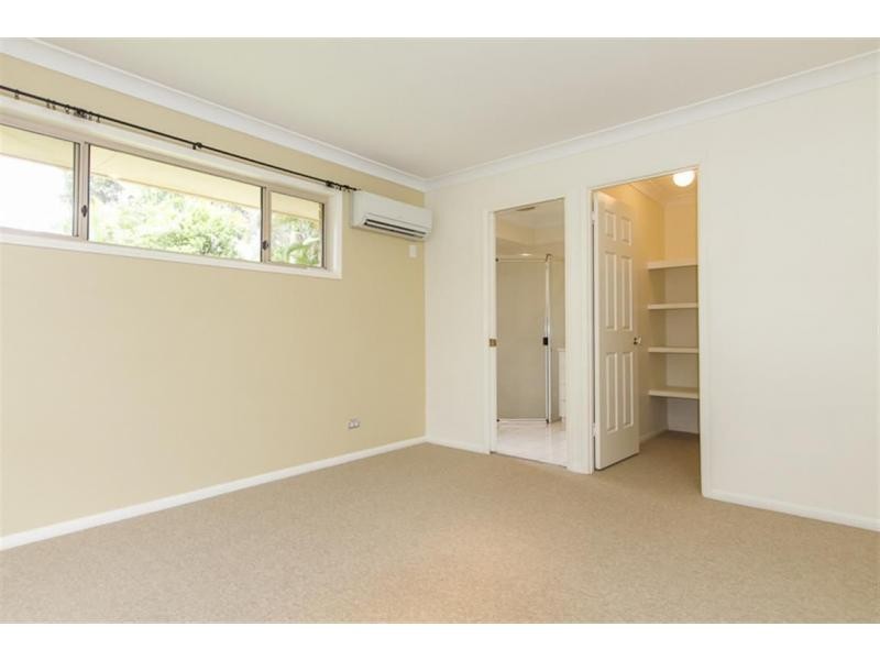 7 Saltwater Terrace, Helensvale QLD 4212
