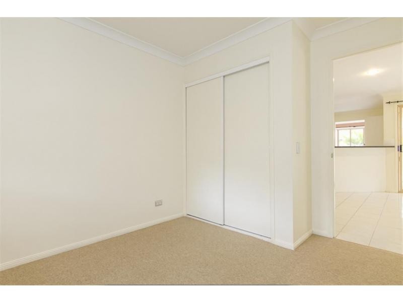 7 Saltwater Terrace, Helensvale QLD 4212