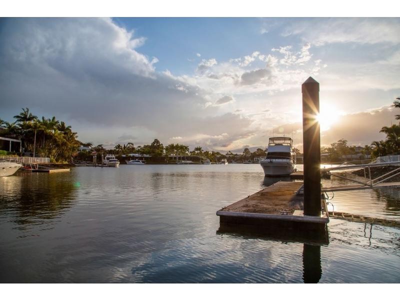 7306 BAYSIDE Close, Sanctuary Cove QLD 4212