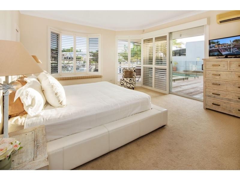 7306 BAYSIDE Close, Sanctuary Cove QLD 4212