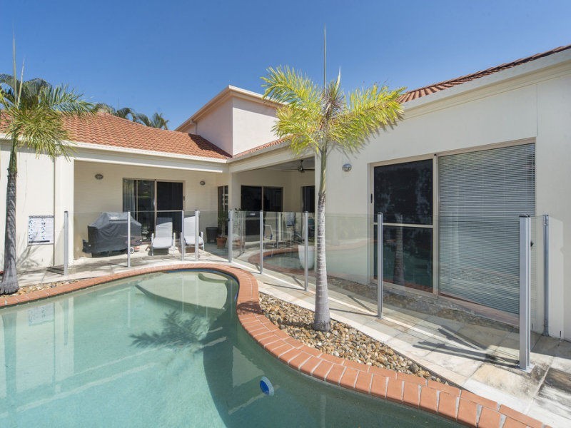 Hope Island QLD 4212