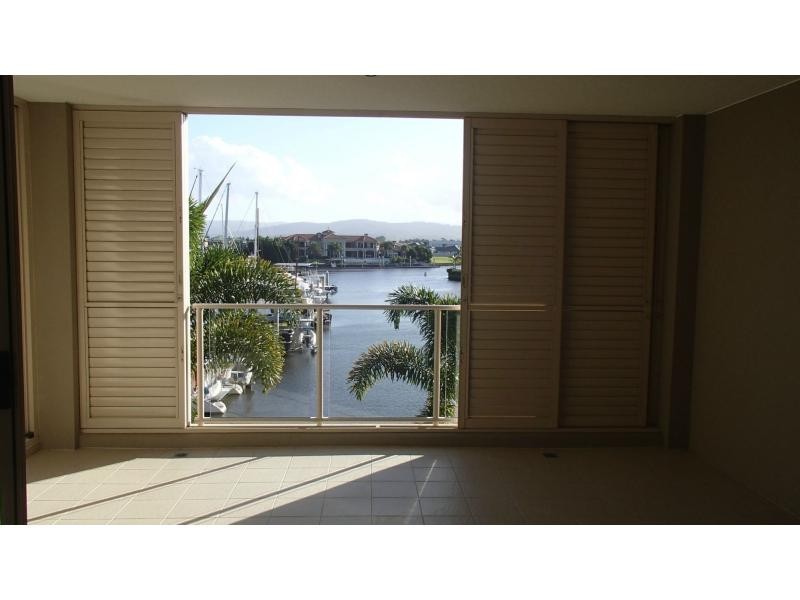 Hope Island QLD 4212