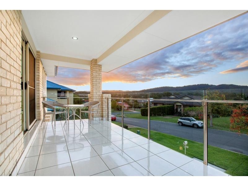 82 Graywillow Boulevard, Oxenford QLD 4210