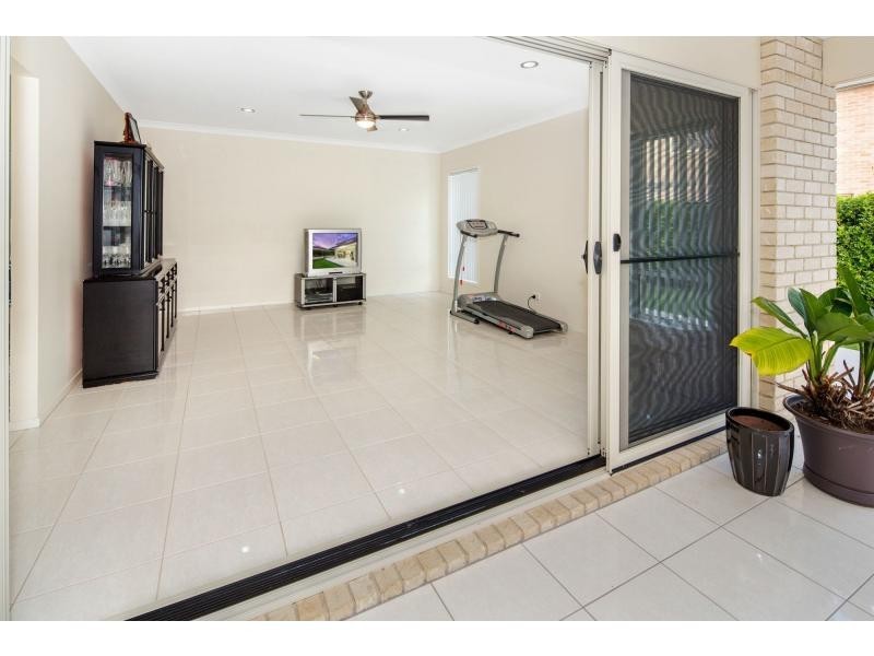 82 Graywillow Boulevard, Oxenford QLD 4210